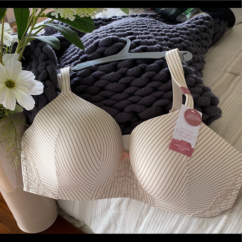 Super Soft and Comfortable 40DD COCIQUE Bras